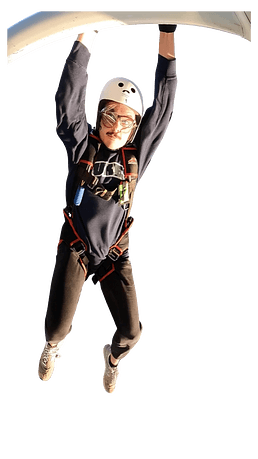 student-strut-hang-c182-skydiving-plane-skydiver-licensed-USPA