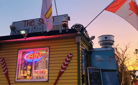 the-shed-poutine-eat-petawawa