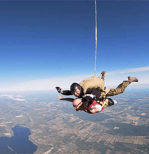 skydiving-no-legs-wheelchair-accessible-tandem
